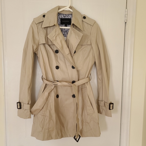 Banana Republic Trench Coat, XSmall, Natural. - Picture 1 of 8